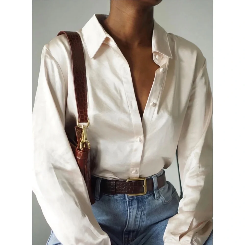 New Princess Polly Vintage vibes satin shirt in Champagne Size 0 - Picture 2 of 9